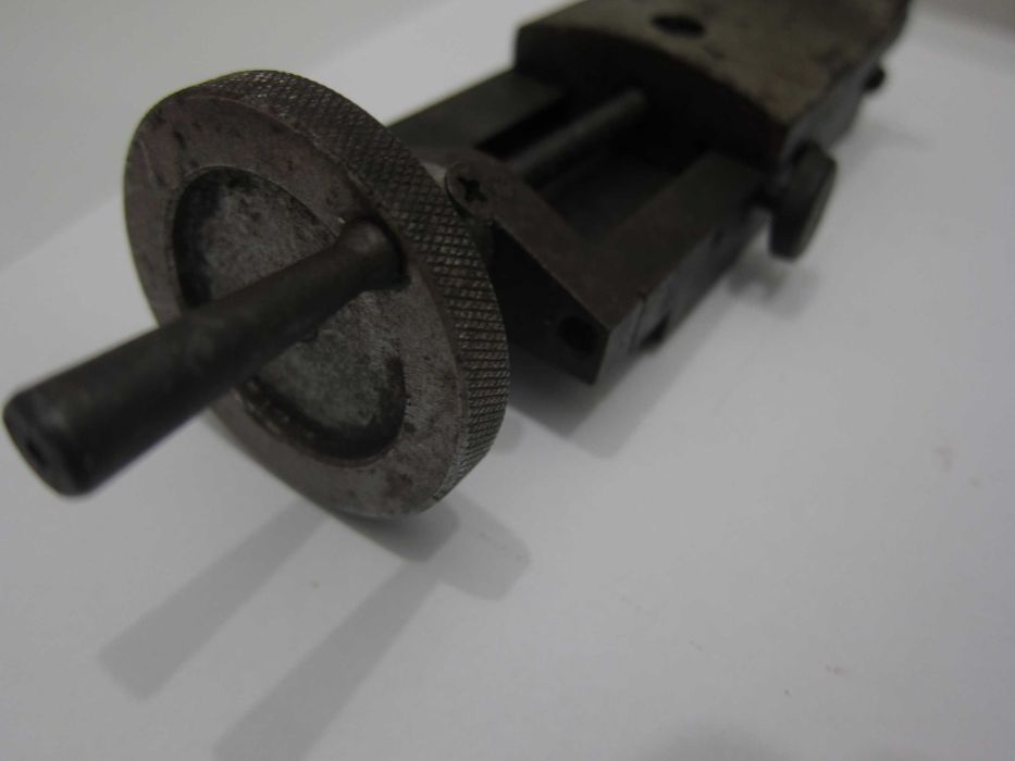 Фрезерная приставка к токарному 1Д601(ТН,ТНШ)