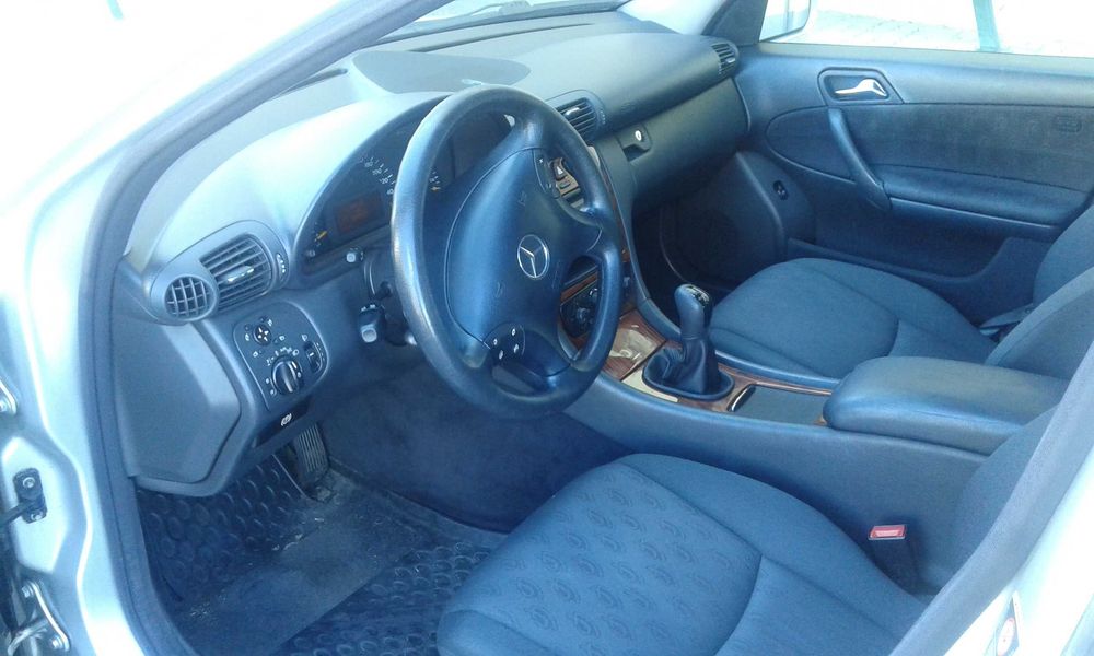 MERCEDES BENZ C220 cdi classic