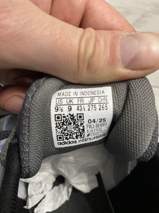 Кросівки чоловічі adidas 43 нові
