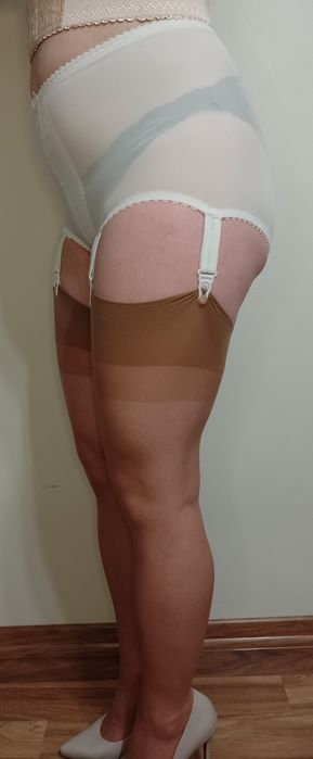 Pas do pończoch vintage