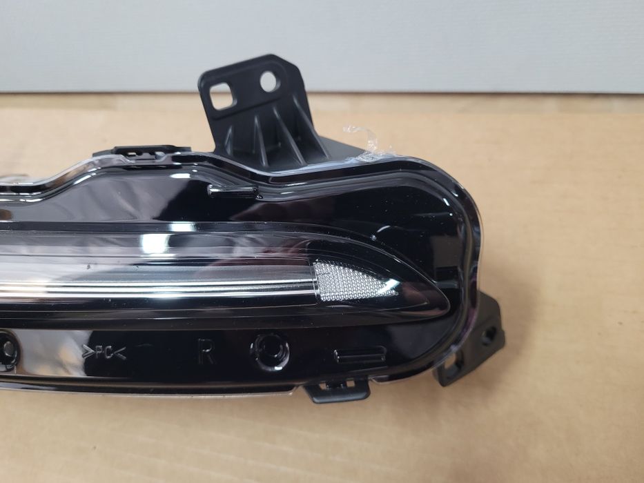 Renault Talisman lift lampa prawa led DRL