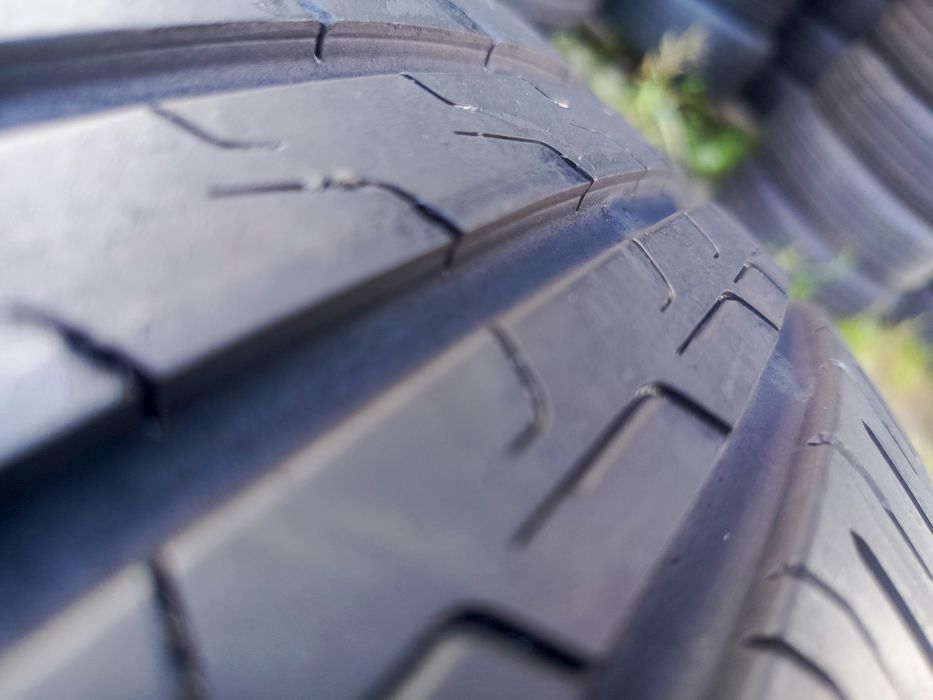 Sprzedam prawie nowe opony Continental 205/55 r16