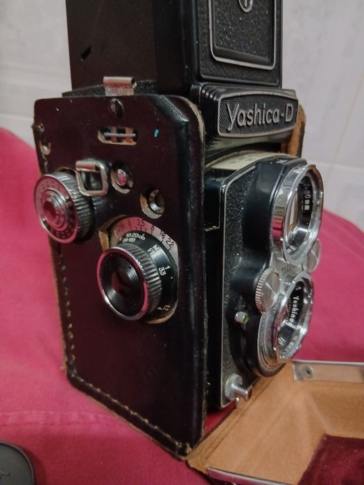 Yashica-D antiga