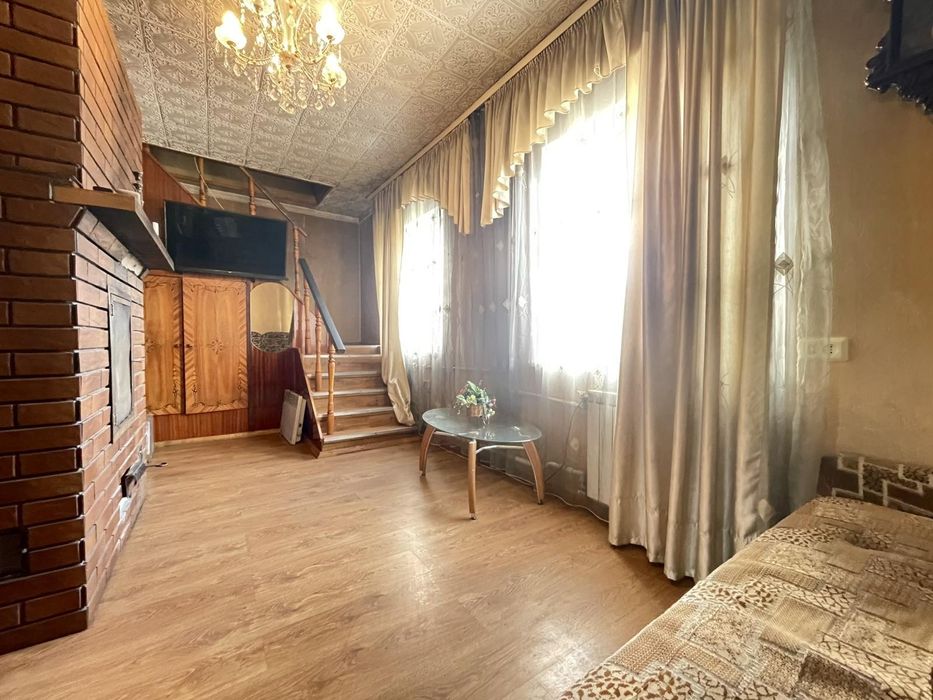 Продам будинок в селі Халеп'я