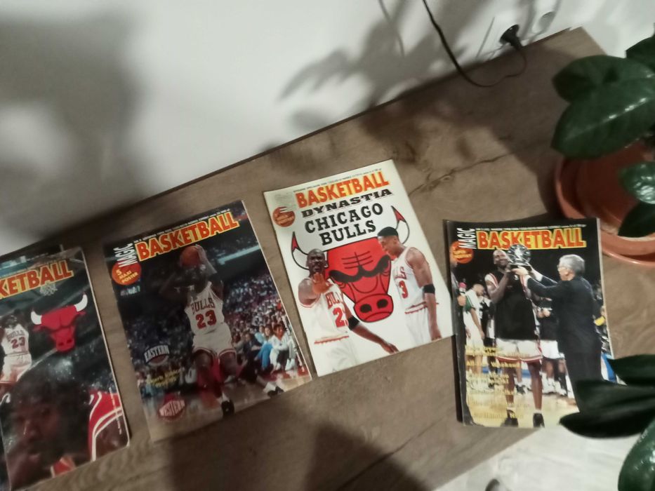 Kolekcja magazynu MAGIC BASKETBALL + plakaty + kolekcja pro basket