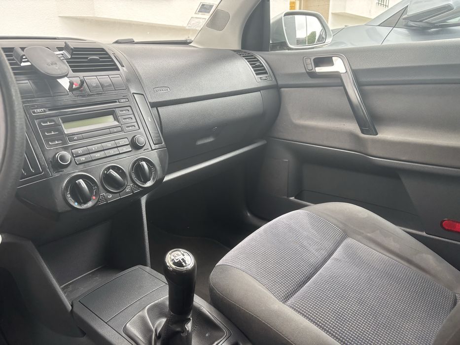 Polo 2005 - 1.2 12V - 2a Dona - 176 km