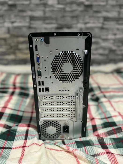 Komputer hp M01-F1007