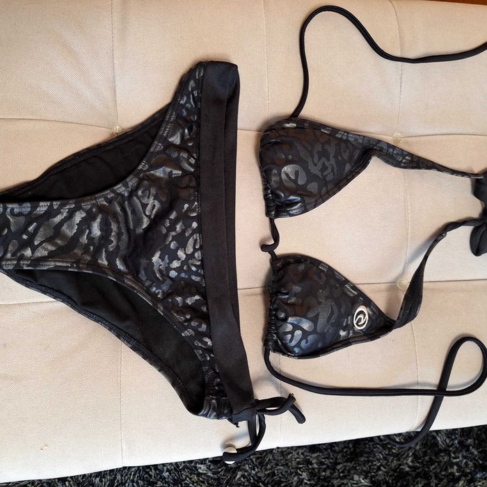 Biquini Preto Ripcurl