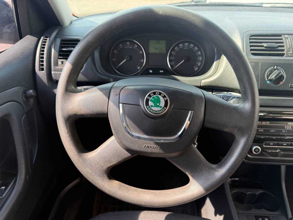 Skoda Fabia 2011 1.4 Газ\Бенз МКПП