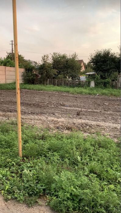 Продам зімельну ділянку під забудову 8 соток Мирний