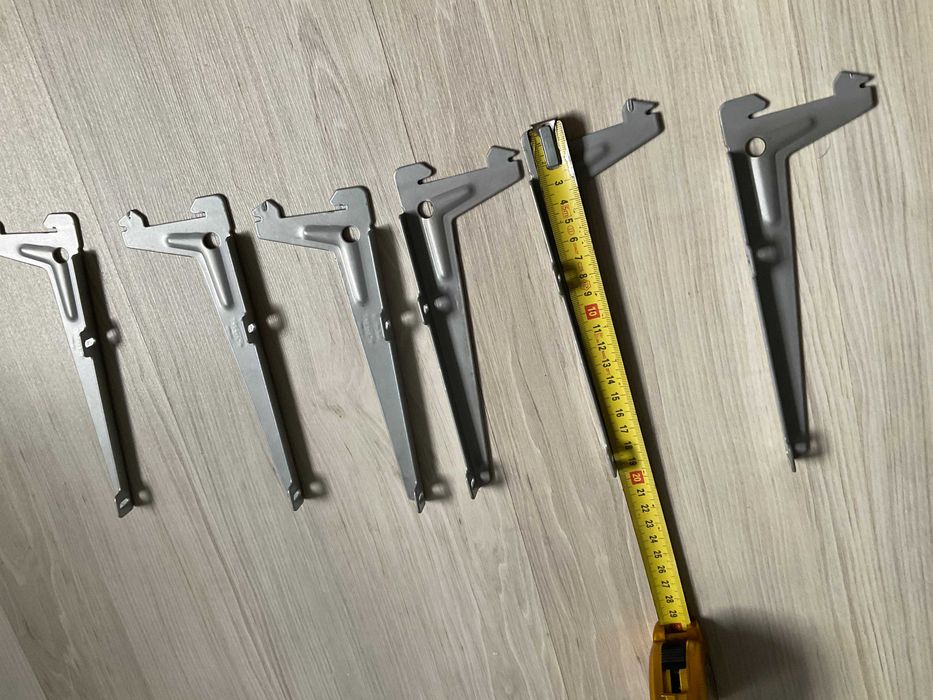 Szyny ścienne podwieszane pojedyncza 200 cm + 4 półki