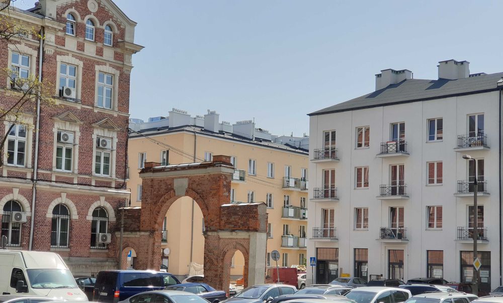 Bezpośrednio. Przytulna, jasna kawalerka naprzeciwko SOHO Factory.