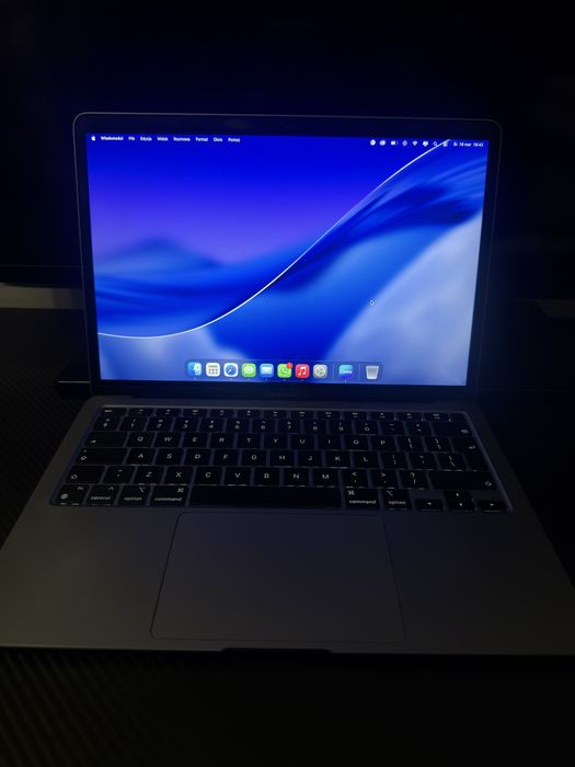 Apple Macbook M1  8 GB RAM | 256 GB | stan idealny 2020
