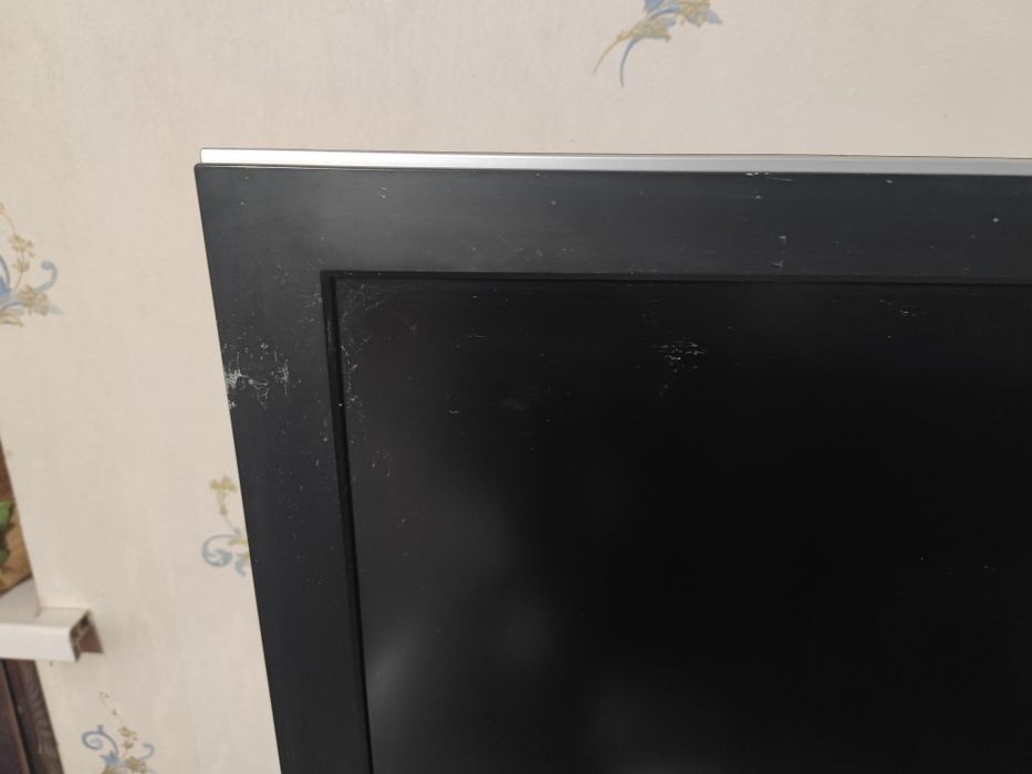 Телевизор Hyundai диагональ 32