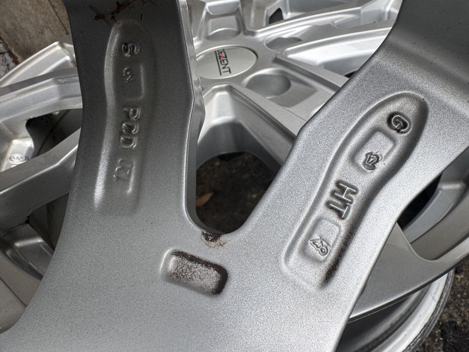 Диски R17 5 120 Volkswagen Transporter T7 Multivan Caravelle Touareg