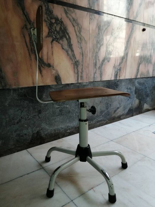 Cadeira vintage design industrial