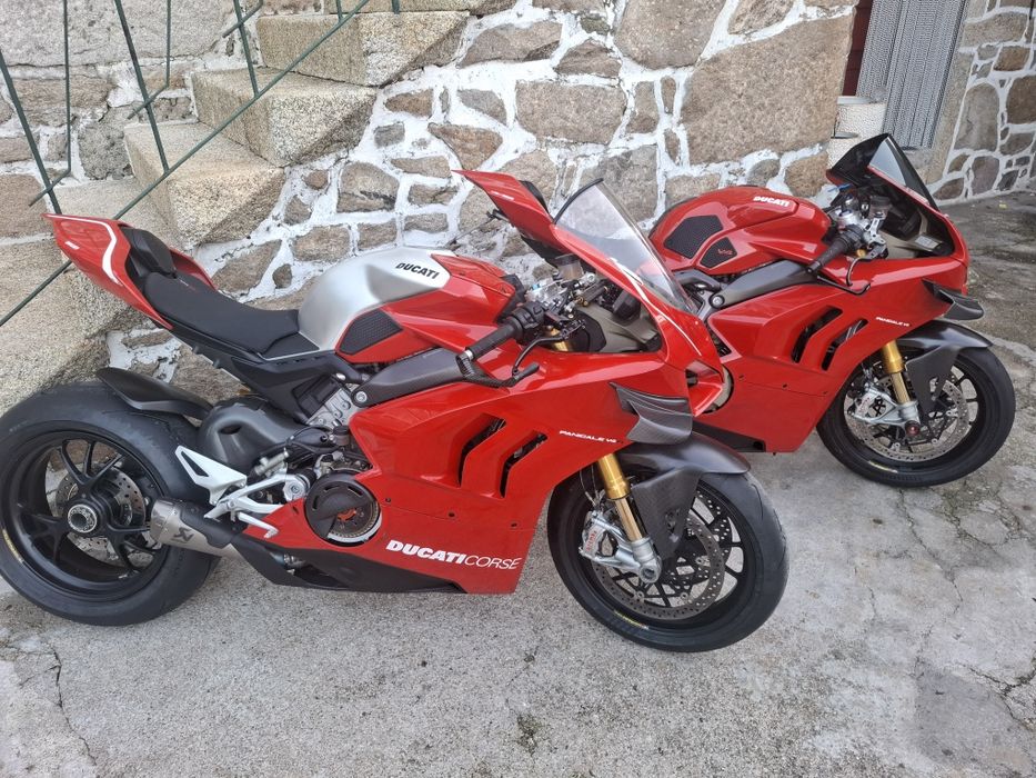 Ducati Panigale V4 R