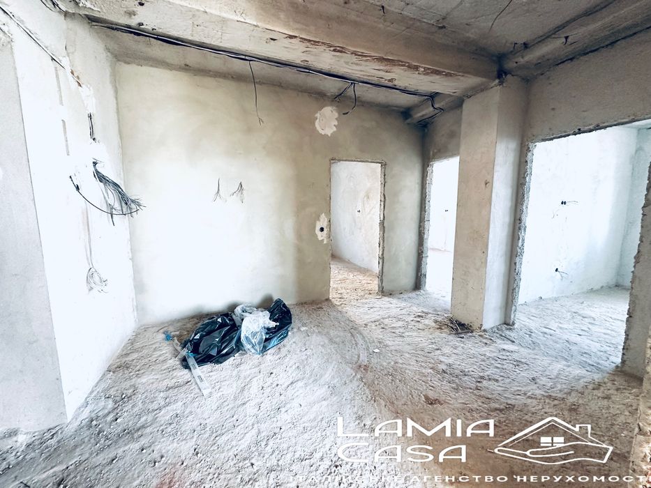 Продаж 3 кімнатноі квартири в новобудові . Біля г. Майдану є оселя