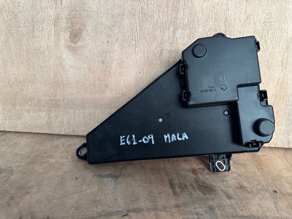 Módulo Caixa de Fusíveis BMW E60 E61 520D 525D 530D 9138.830-01