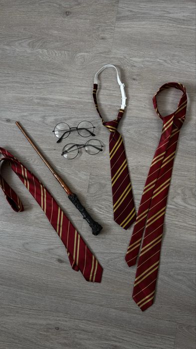 Продам галстуки Гаррі Поттер