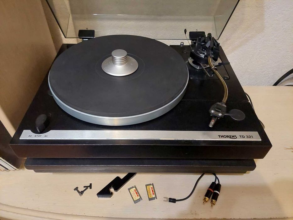 Cinghia Di Precisione 4 Mm Per Giradischi Thorens TD-320, TD-321, TD320, TD321 – Gomma Premium