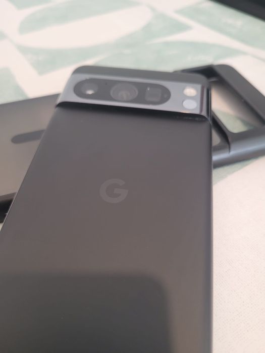 Pixel 8 Pro 256GB obsidian