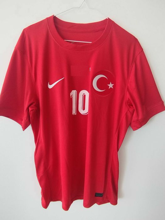 Camisolas Clubes de Futebol: Benfica - Sporting - Leixões - Turquia