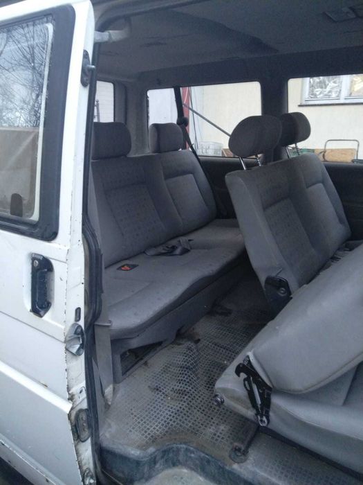 T4 2.5 TDi 9osób