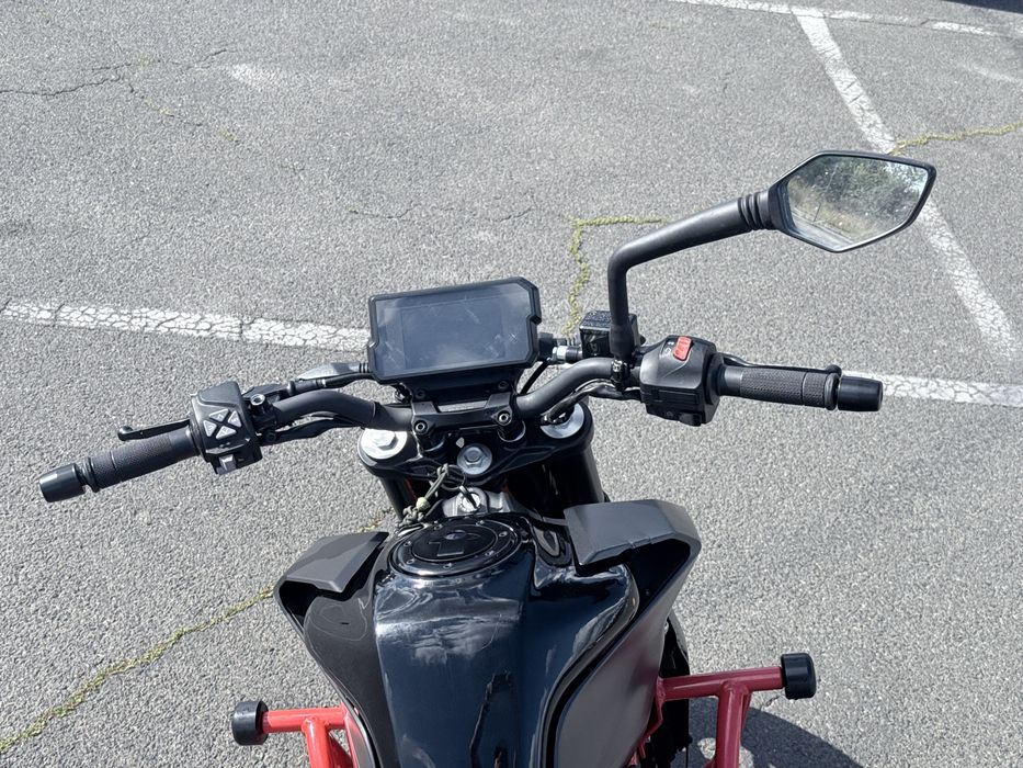 KTM 390 Duke 2023 — 390 см³