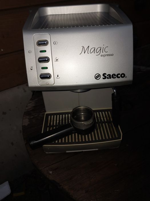Do sprzedania ekspress Saeco kolbowy i ekspres przelewowy Bosch