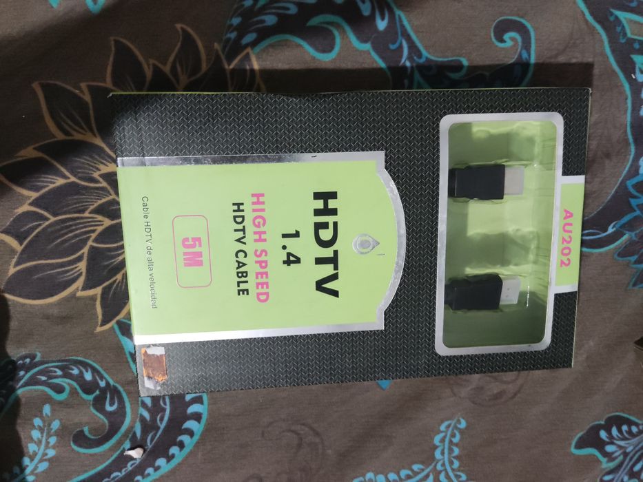 Cabo HDMI em condição novo