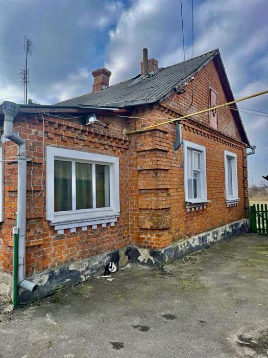 Будинок 22 км від ЛУЦЬКА