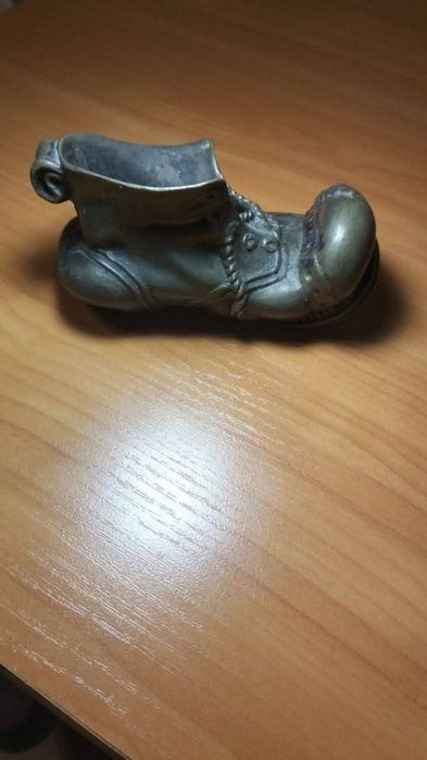 Пепельница ссср сопог черевик бронза латунь 500гр