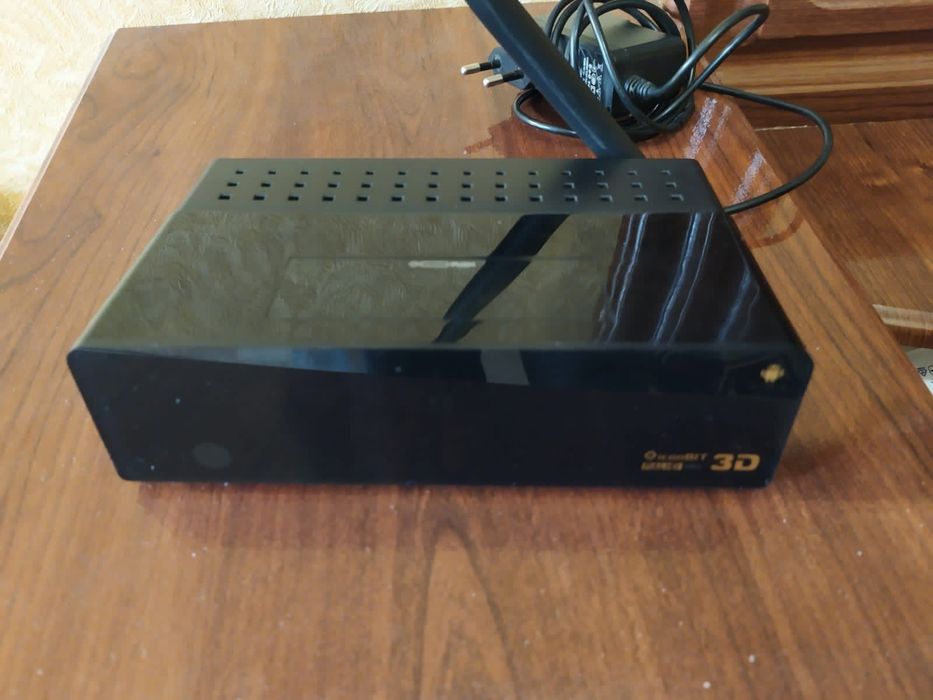 Смарт приставка lconBit TOUCAN