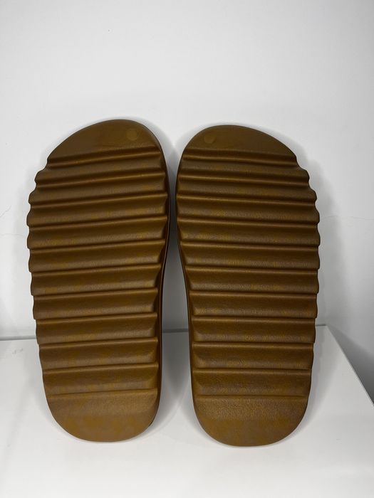 Yeezy Slide Ochre 42