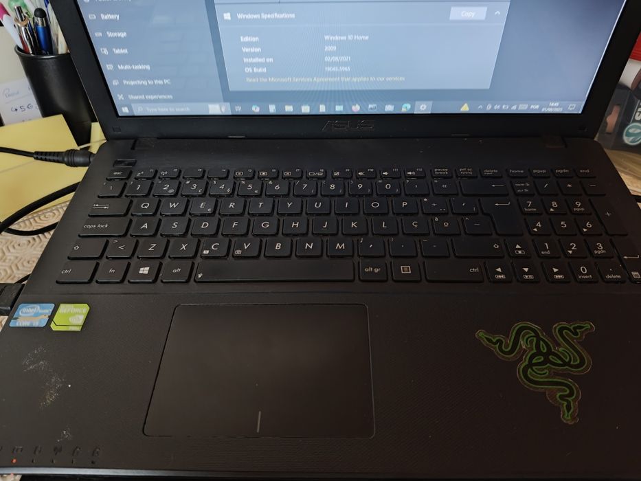 PC Portátil ASUS i5