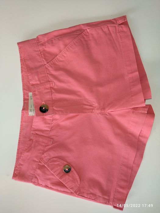 Calção de menina, cor de rosa, tamanho 4/5 anos em ótimo estado