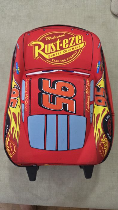 Mochila escolar faisca mcqueen carros