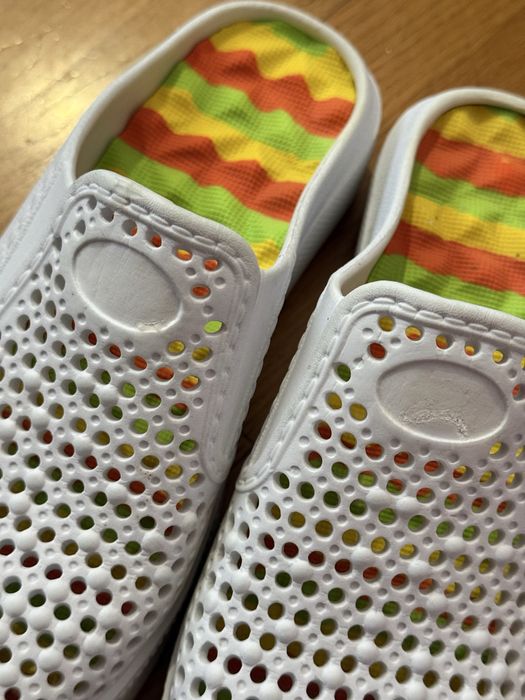 Крокси білі літні