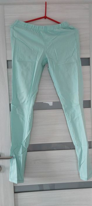 Spodnie rurki leginsy legginsy miętowe pieces  jeansowe S