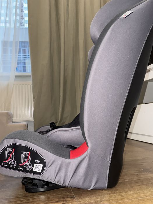 Автокрісло чікко chicco
