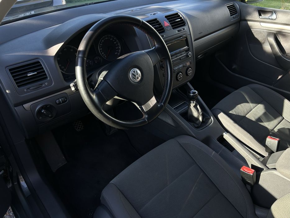 Vw Golf V 1.6 MPI