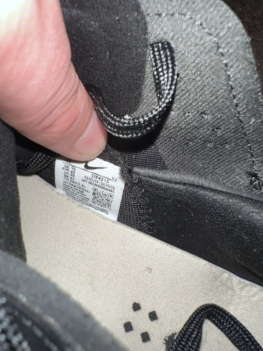 Продам Кросівки Nike Ava Rover
