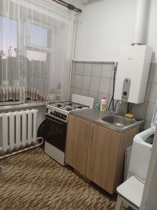 Здам кімнату для дівчини в Центрі, без доплат за КП