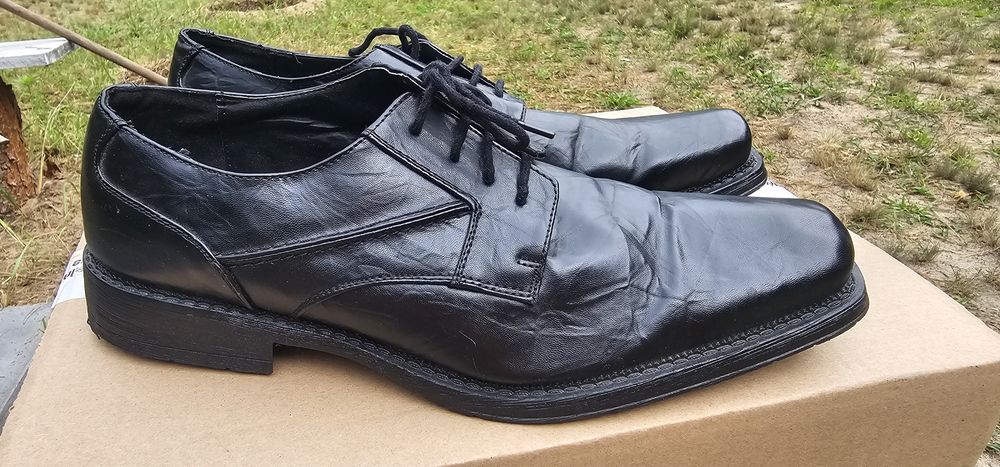Memphis One skórzane męskie buty rozmiar 45 wkładka 31cm używane