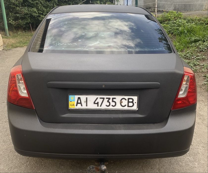 Лачетты седан 1.6