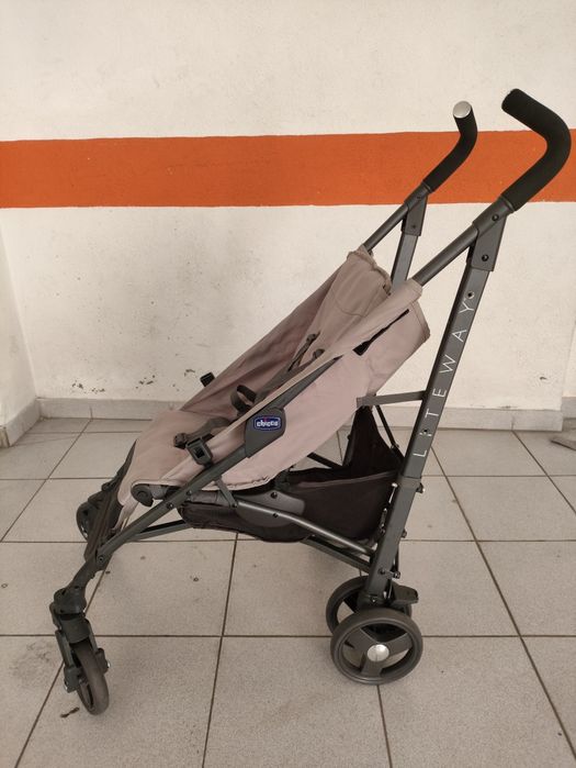 Carrinho de bebé Chicco Liteway