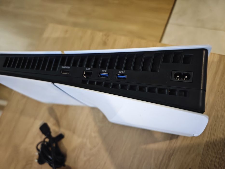 Konsola PlayStation 5 ps5 Sony d chassis 2016a , napęd 1tb ssd