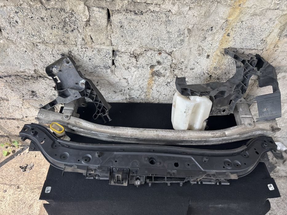 Підсилювач переднього бампера Меган 2 Сценік 2 телевізор