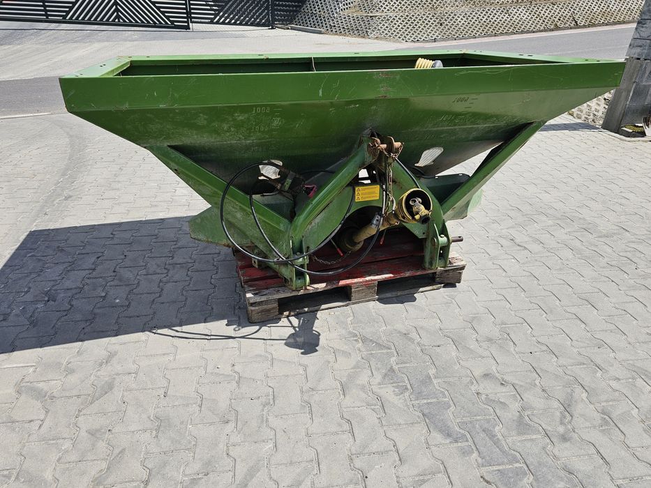 Rozsiewacz do nawozu Amazone ZA-U 1001